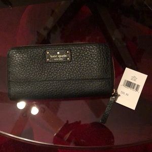 Kate Spade Lacey black wallet